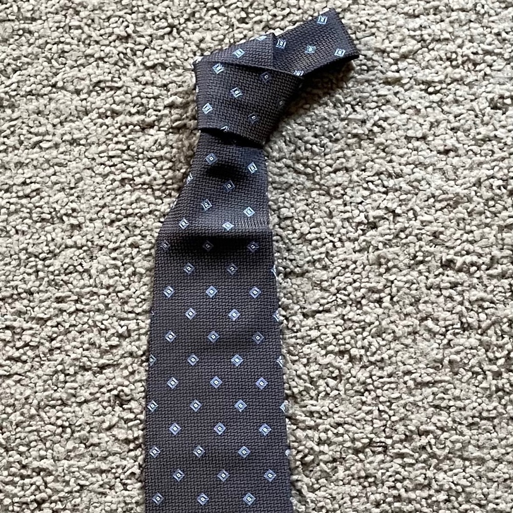 Italian tie